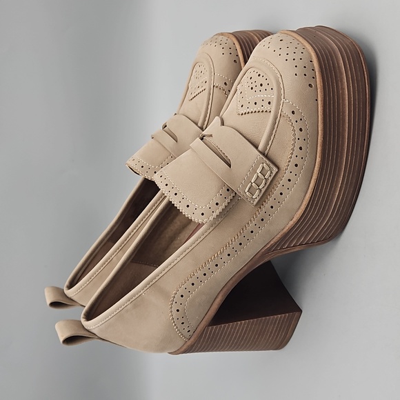 MIA Women’s Yisel PLATFORM Loafer Platform PUMP Women 9 - Picture 3 of 11